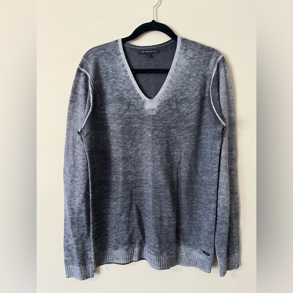 John Varvatos Wool Blend Lightweight V-Neck Size Medium - Picture 6 of 6